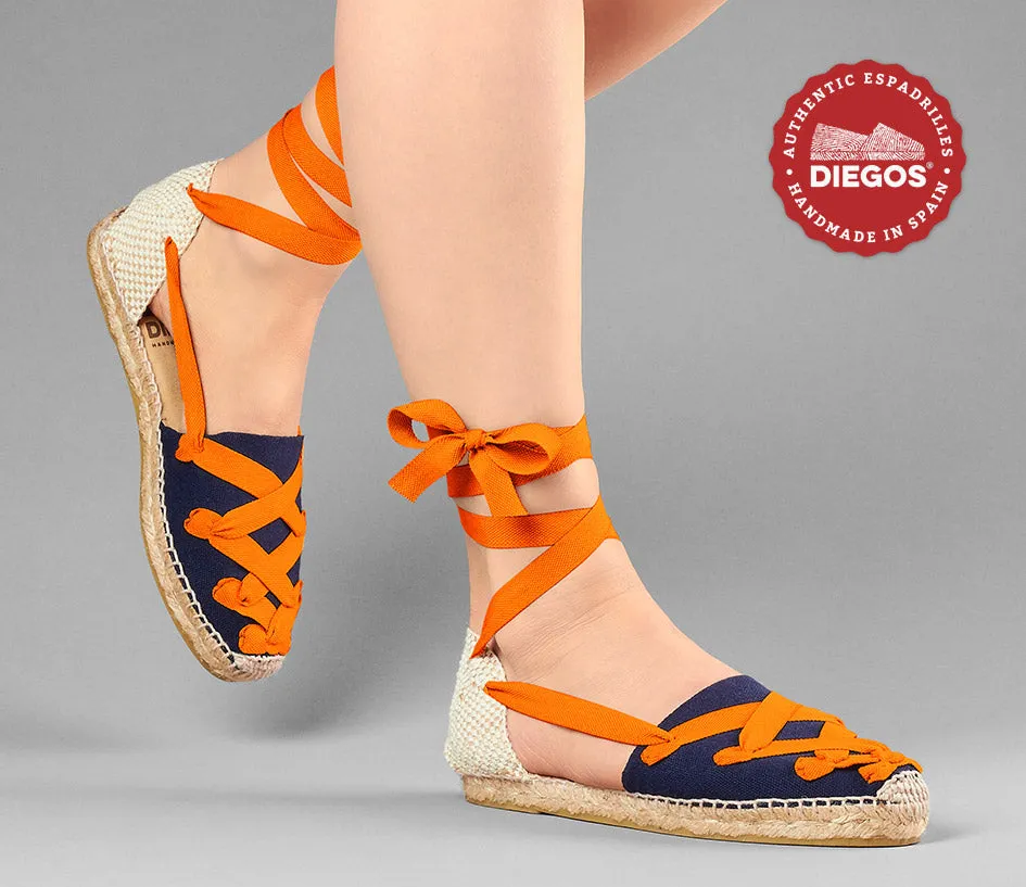 Navy blue flat Lola Pamplona espadrilles