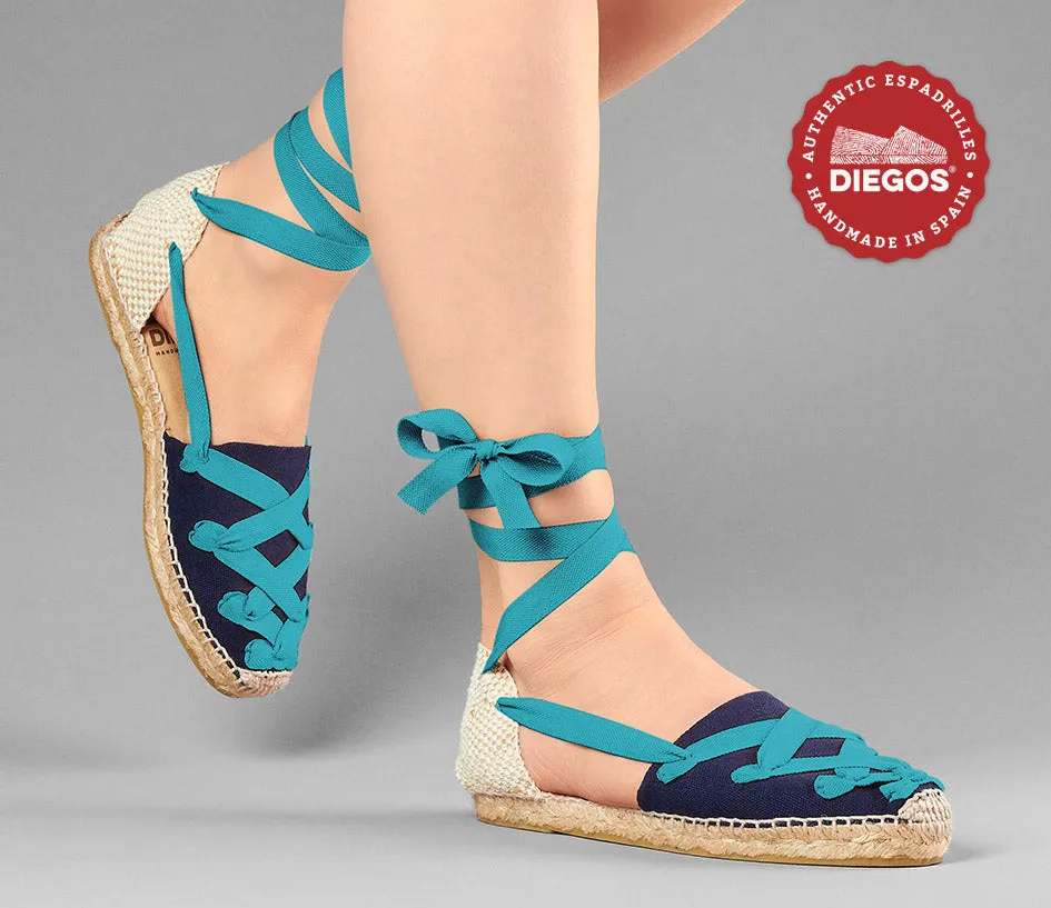 Navy blue flat Lola Pamplona espadrilles