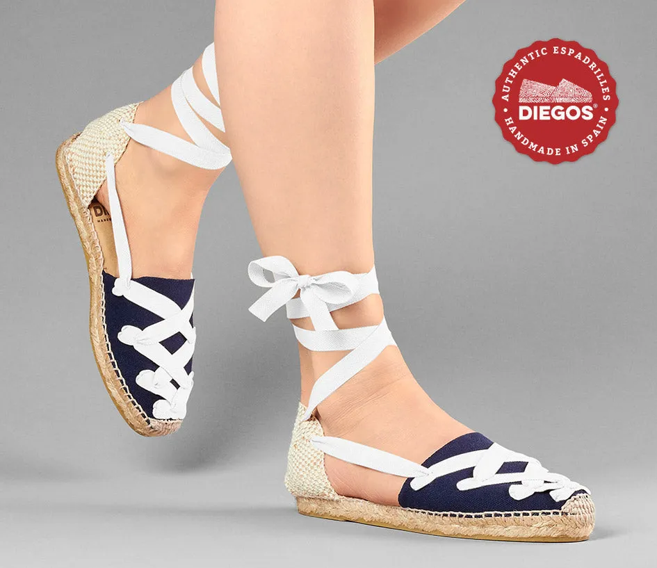 Navy blue flat Lola Pamplona espadrilles